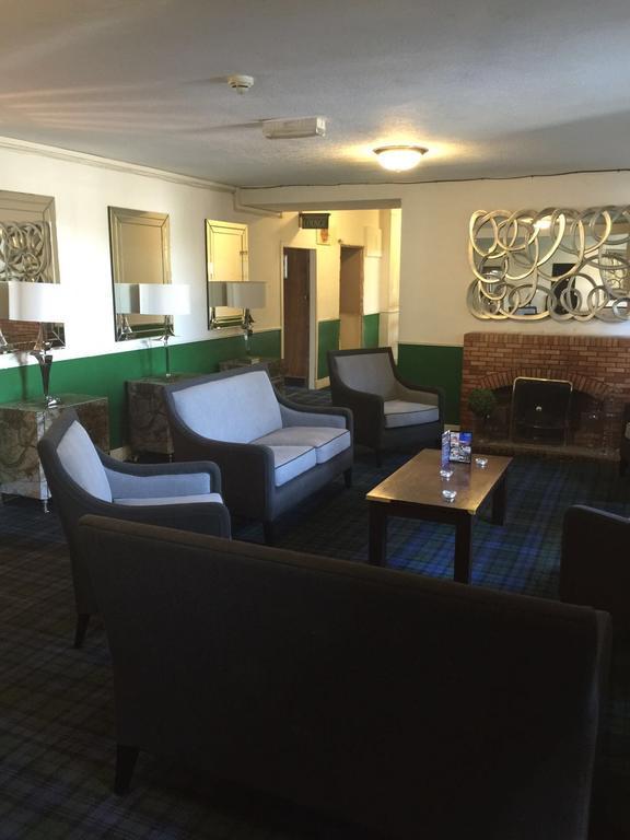 Huntly Arms Hotel Aboyne Extérieur photo