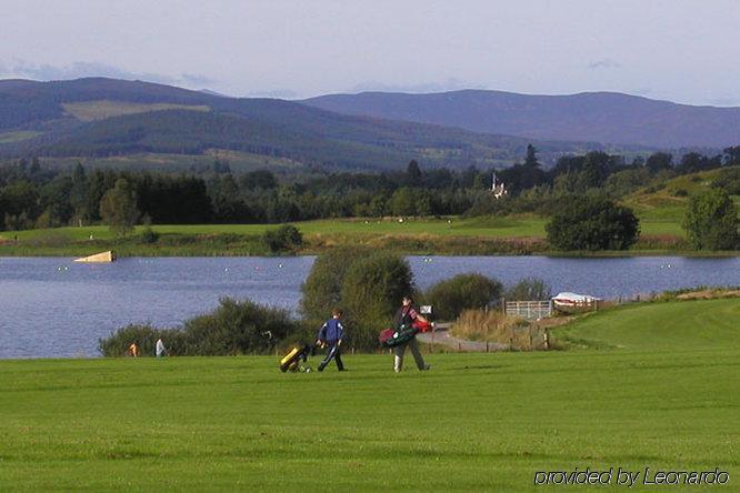 Huntly Arms Hotel Aboyne Extérieur photo