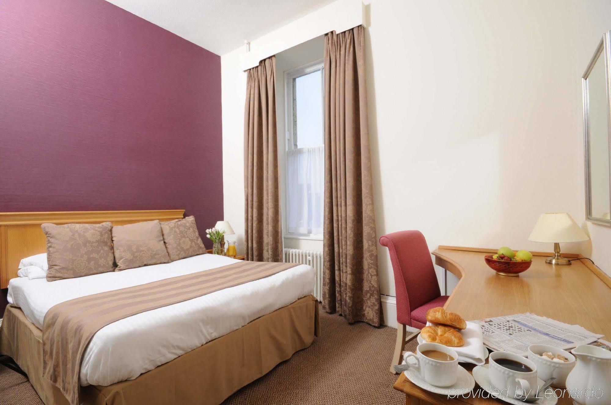 Huntly Arms Hotel Aboyne Chambre photo
